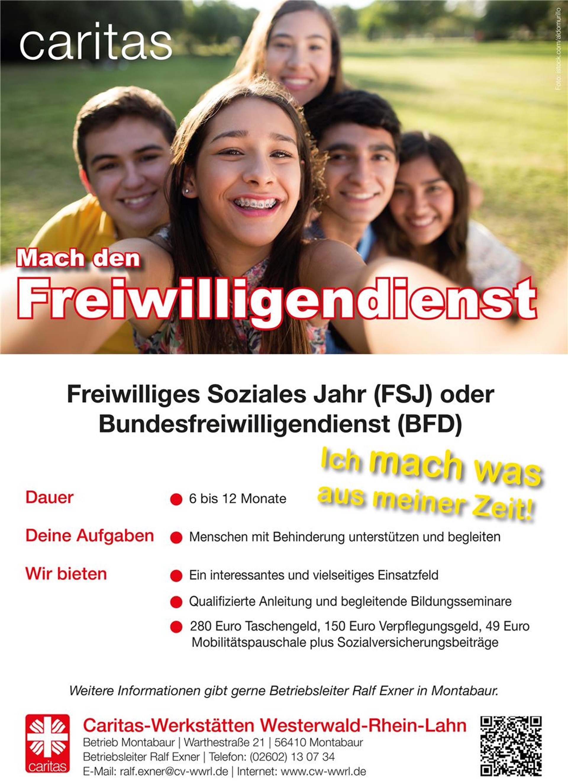 Junge Menschen machen Werbung auf einem Plakat für ein FSJ und den BfD bei den Caritas-Werkstätten Westerwald-Rhein-Lahn
